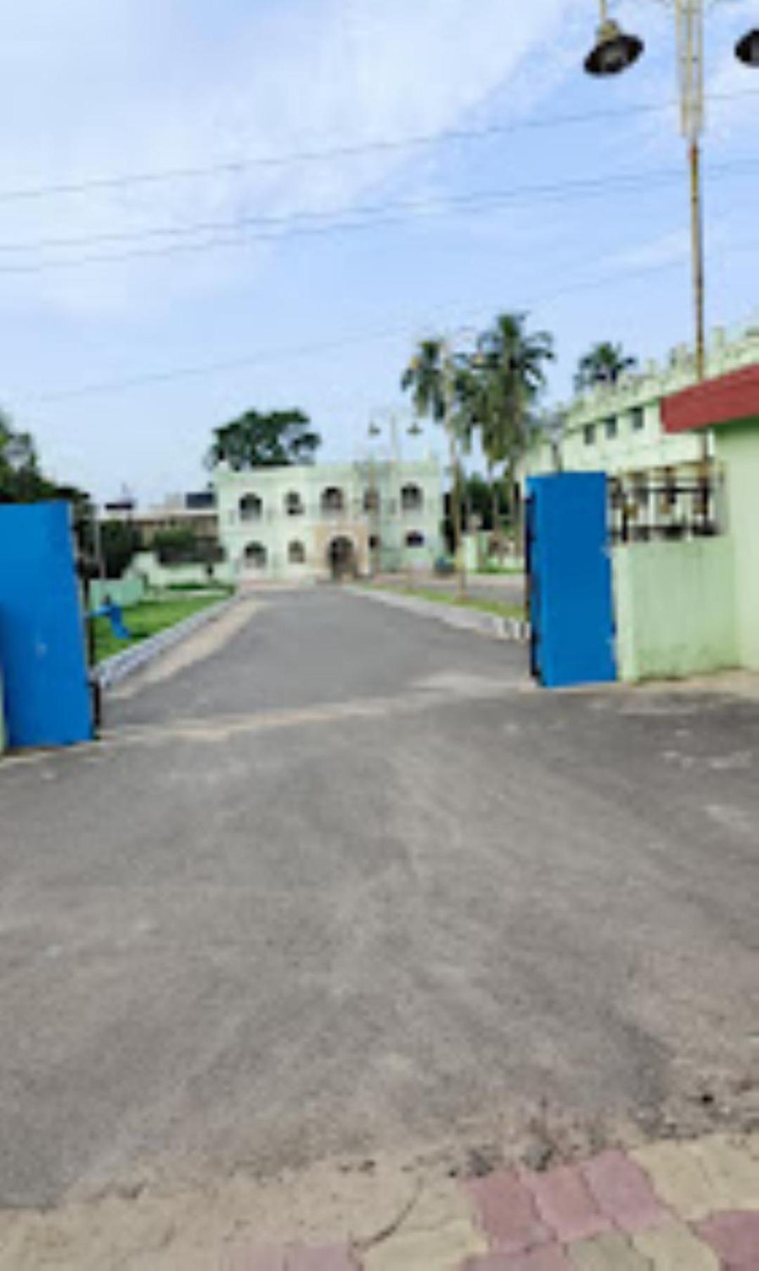 Circuit House,Cuttack Hotel Buitenkant foto